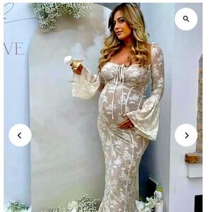 Maternity Photoshoot Dress Size Large (runs small)